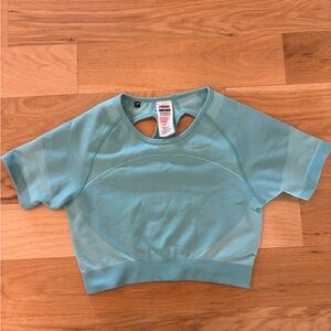 Gymshark Cropped Activewear Top